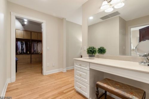 10 Masar Rd, Boonton NJ  07005-8900 exterior