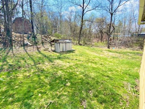 1429 Washington St, New Castle, PA 16101-4417