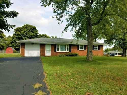 3069 Pearl Dr, Franklin, OH 45005-4891