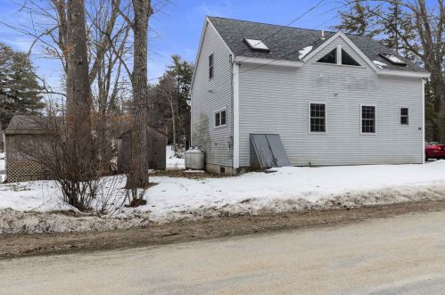 54 Tibbetts Rd, Fremont NH  03044-3573 exterior