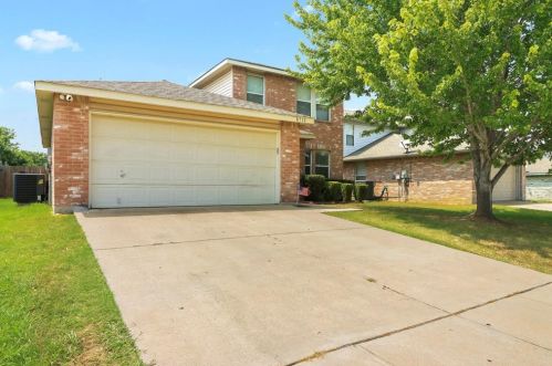 8712 Cove Meadow Ln, Fort Worth, TX 76123-2505