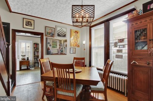 730 Broadway, Red Lion PA  17356-1914 exterior