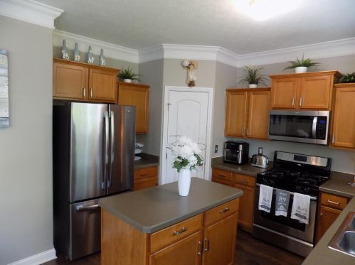 5680 Stevens Dr, Orient OH  43146-9282 exterior