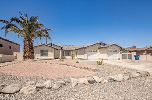 415 Snowbird Ln, Lake Havasu City AZ  86403-4952 exterior