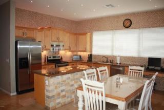 7271 Saddlehorn Rd, Peoria, AZ 85383-7193
