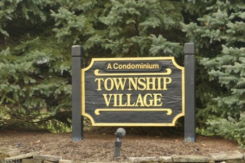 213 Pitney Pl, Morristown, NJ 07960-6194