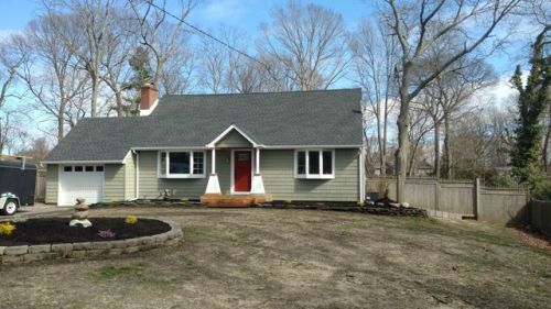 4 Cornell Rd, Shoreham, NY 11786-1224