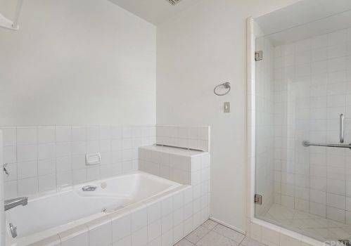 259 Loma Ave, Long Beach CA  90814-2744 exterior