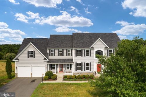 16568 Levade Dr, Leesburg, VA 20176-7834