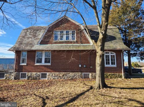 341 Dekalb Pike, Norristown, PA 19406-2118
