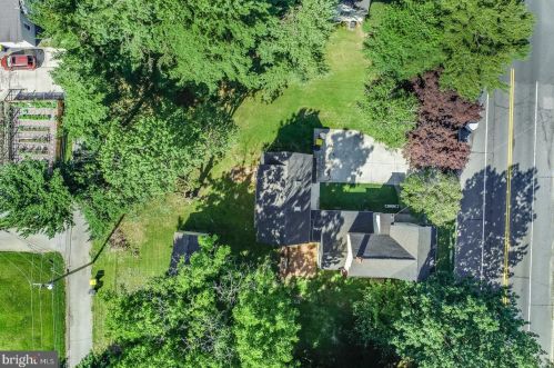 714 Division St, Dover DE  19904-2732 exterior