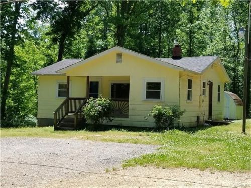 2911 Quaker Rd, Quinton, VA 23141-2036