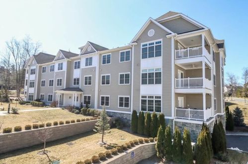 77 Sunset Ln, Ridgefield CT  06877 exterior