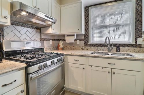 386 650, Valpo IN  46383-9517 exterior