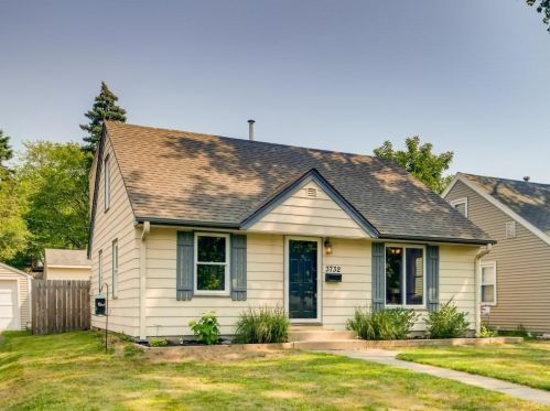 3732 26 1/2 Ave, Minneapolis, MN 55422-3704