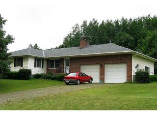 17200 Sciota Rd, Corry, PA 16407-8224