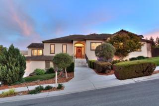1170 Oak Creek Dr, Hollister, CA 95023-8928