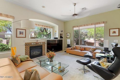 33247 72nd Pl, Scottsdale, AZ 85266-4264