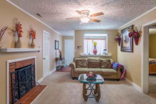 2113 Sycamore St, Huntsville, AL 35805-3447