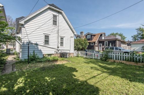 2414 55th St, Milwaukee WI  53210-2743 exterior