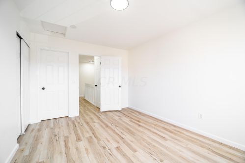 332 Oxford Oak Dr, Blacklick OH  43004-8481 exterior