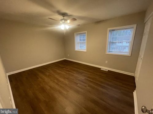606 Denton Cir, Fredericksburg VA  22401-2704 exterior
