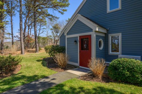 98 Trevor Ln, Brewster MA  02631-3017 exterior