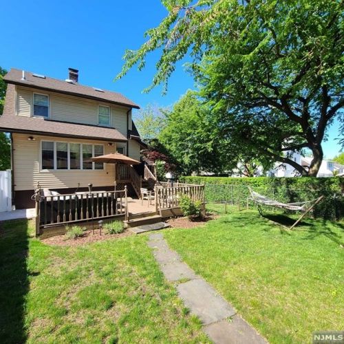 54 Hackensack Ave, Ridgefield Park NJ  07660-1328 exterior