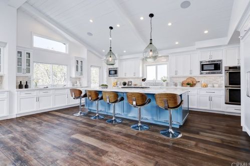 2905 Maple Ave, Manhattan Beach, CA 90266-2331