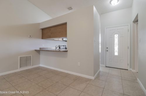 4275 Delespine Rd, Cocoa FL  32927-8623 exterior