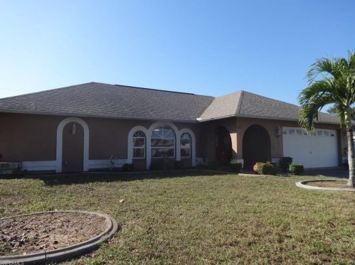 526 2nd St, Cape Coral, FL 33990-0903