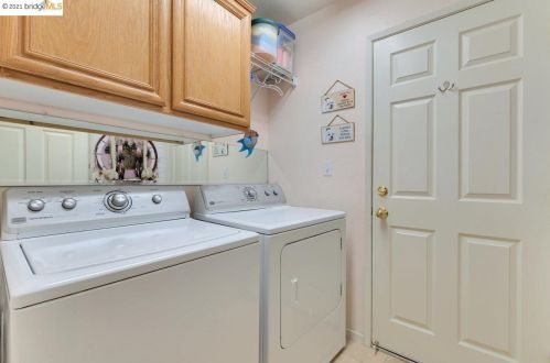 402 Laurel Pl, Rio Vista CA  94571-2181 exterior