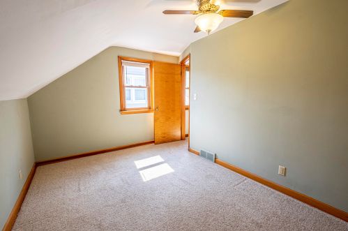 3051 89, Milwaukee WI 53222-3605 exterior