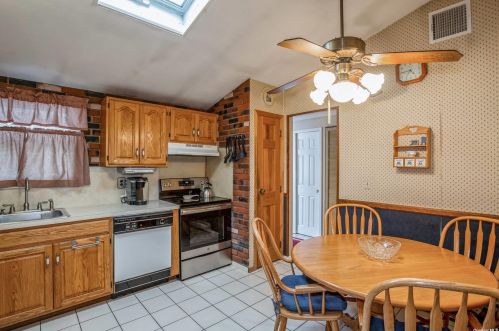 184 8th Ave, Holtsville NY  11742-2344 exterior