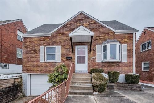 816 Woodward St, Mckeesport, PA 15132-1659