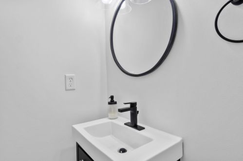 4331 45 Ave, Kenosha WI 53144-3433 exterior