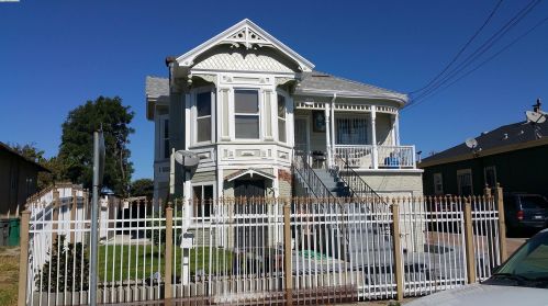 1725 96th Ave, Oakland CA  94603-1613 exterior