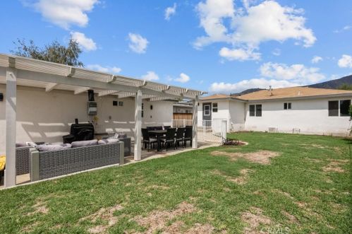 744 Carroll Ave, Glendora CA  91741-3525 exterior