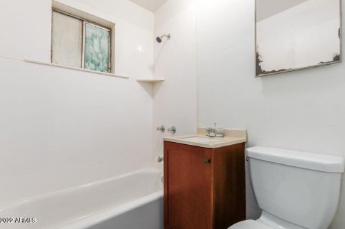 320 20 Ave, Phoenix AZ 85021-6963 exterior