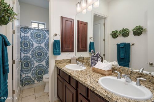 5504 Palo Brea Ln, Cave Creek AZ 85331-2432 exterior