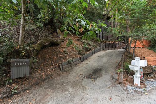 10837 Lompico Rd, Lompico CA  95018-8923 exterior