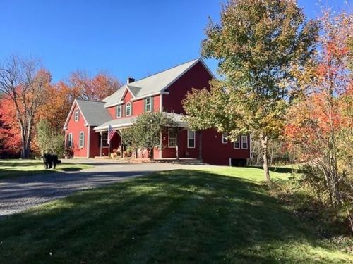 25 Muskogee Ave, Hubbardston, MA 01452-1552