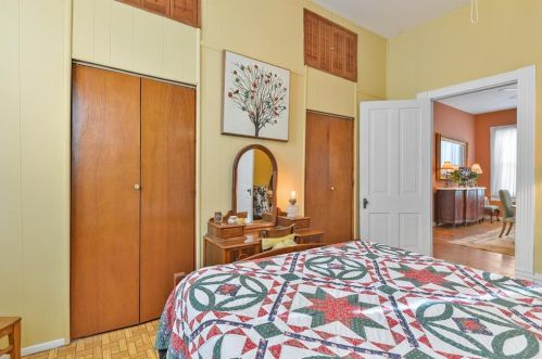 810 Winnie St, Galveston TX 77550-5133 exterior