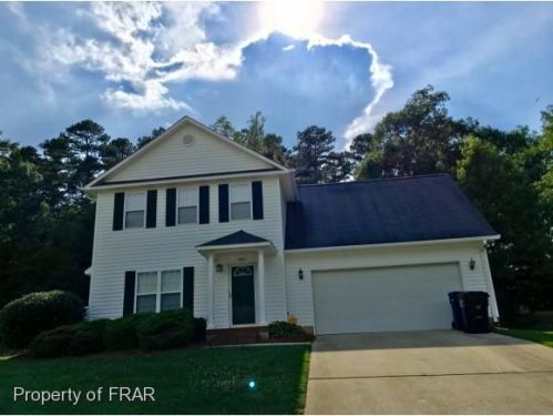 2915 Forest Glen Dr, Sanford, NC 27330-8601