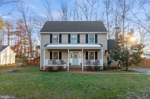 617 Casey Pl, Fredericksburg, VA 22407-7408