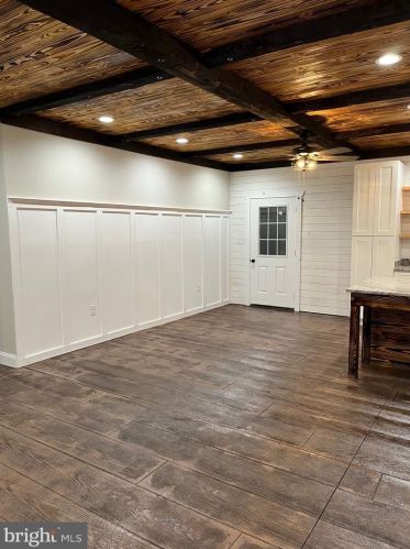 594 Baynesville Rd, Montross VA  22520-2325 exterior