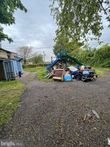 601 Chelten Ave, Philadelphia PA  19126-3825 exterior