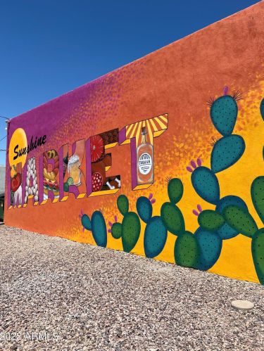 2515 10 St, Phoenix AZ 85020-5821 exterior