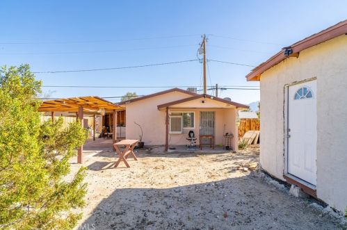 66405 2nd St, Desert Hot Springs CA  92240-3651 exterior