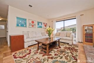 1044 Fassler Ave, Pacifica, CA 94044-3652